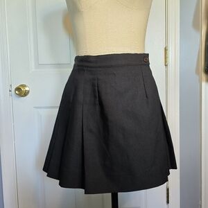 Vintage A Class Ahead pleated black skirt